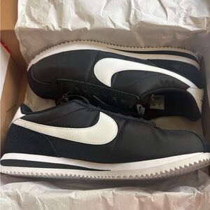 Nike Cortez Red and White Box